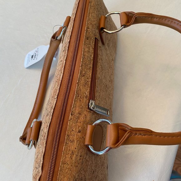 Chris's Stuff Wine Clutch Bag (Thermal Insulated) - Picture 4 of 5